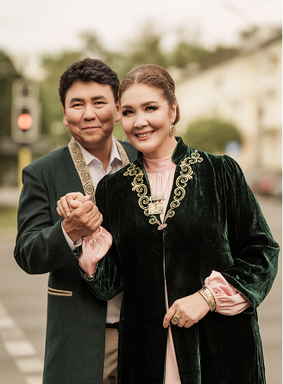 Шапаны "Бек" и "Томирис"